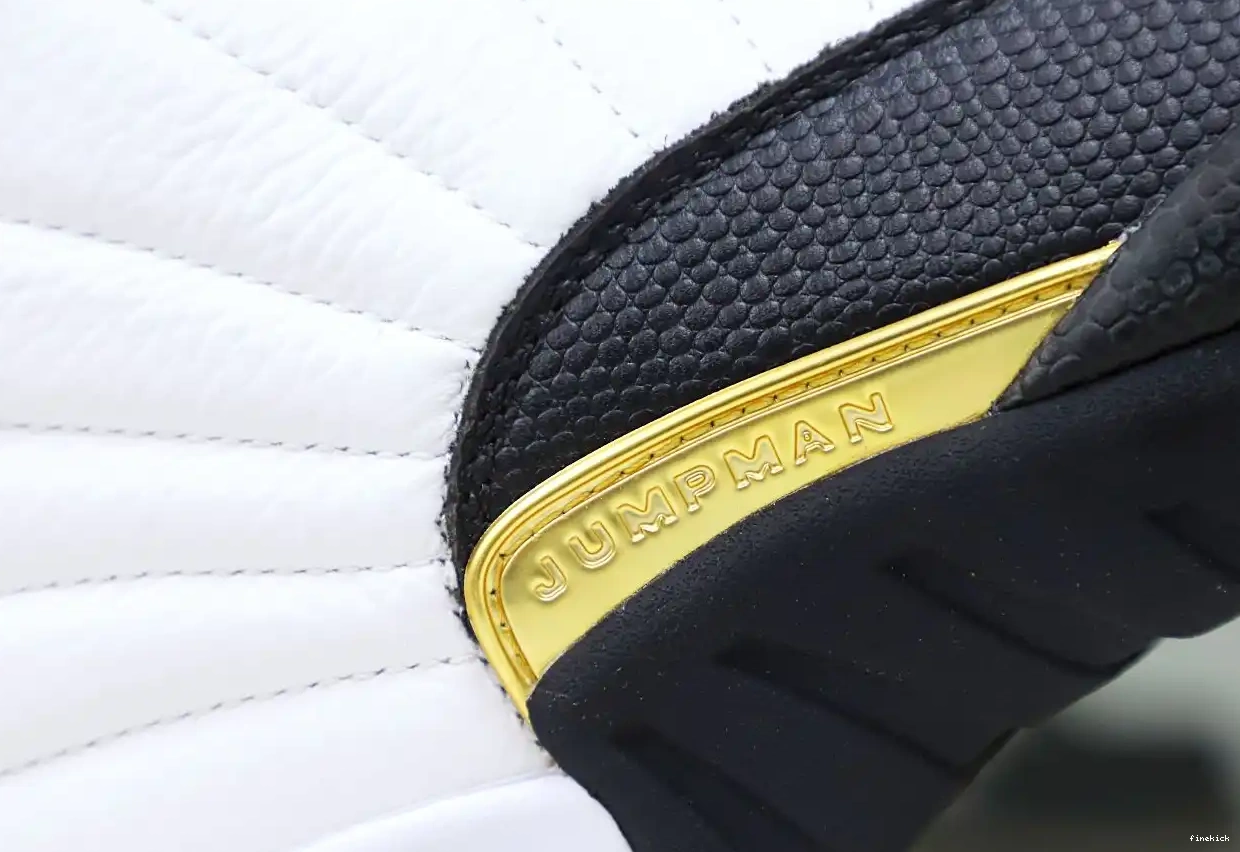 RETRO 12 'ROYALTY' JORDAN AIR 0530